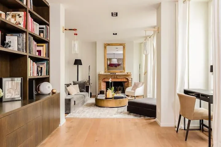 Maison Privee * Paris