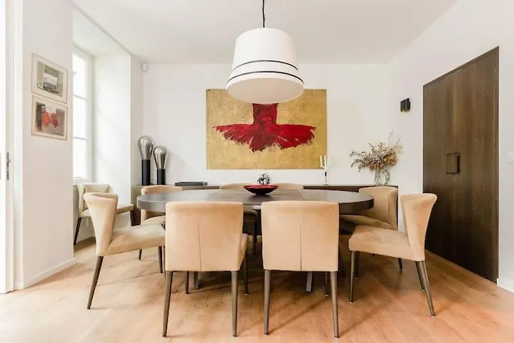 Maison Privee * París