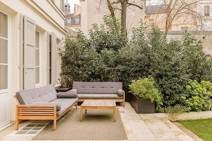 Maison Privee Holiday home